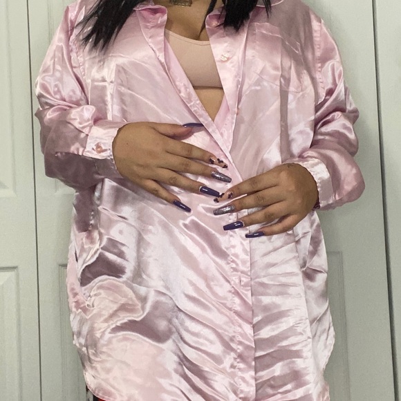 Pink Large Button up - Picture 3 of 4